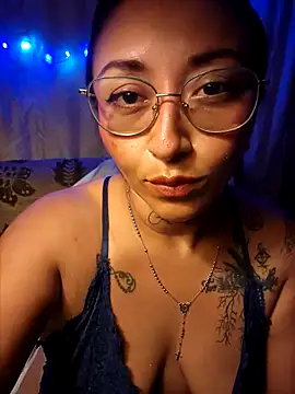 sweetshubbymami online show from July 16, 2026, 2:39 am