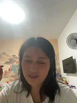 Snapshot of suyabb chatting on June 26, 2026, 11:14 am suyabb online show from June 26, 2026, 11:14 am