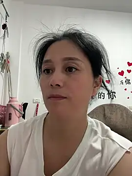 Snapshot of suyabb chatting on July 6, 2026, 9:39 pm suyabb online show from July 6, 2026, 9:39 pm