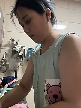 Snapshot of suyabb chatting on July 8, 2026, 12:20 pm suyabb online show from July 8, 2026, 12:20 pm