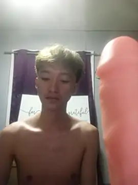 Fem phiLboy69 online show from July 19, 2026, 4:54 pm