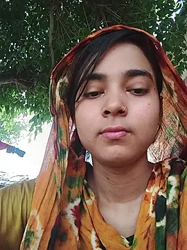 Simran 143 online show from July 15, 2026, 4:18 am