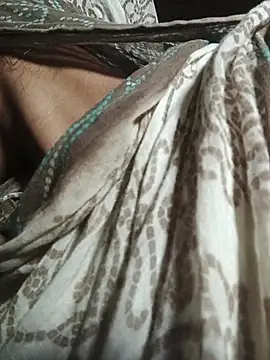 Simran 143 online show from July 18, 2026, 4:44 pm