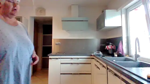 coquinesensuel online show from August 4, 2026, 6:49 am