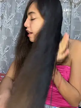 Julia valentina online show from August 8, 2026, 1:52 am