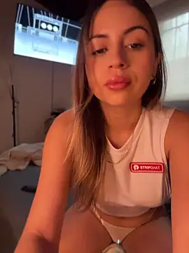 selina-sky online show from July 21, 2026, 2:08 pm