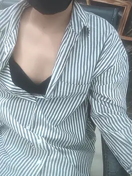 sushmita0 online show from June 20, 2026, 2:31 pm