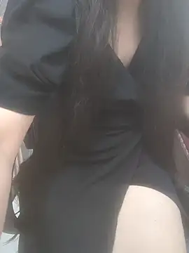sushmita0 online show from July 18, 2026, 2:21 pm