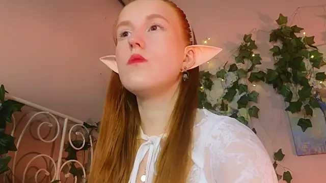 Eva Bellea online show from June 28, 2026, 8:37 pm