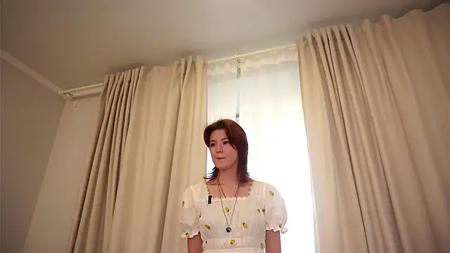 LucieCouchenour online show from June 26, 2026, 4:22 pm