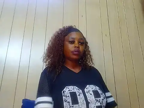 spicykittyy online show from July 18, 2026, 7:50 pm