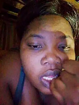 ellena8 online show from June 18, 2026, 10:36 pm