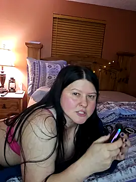 SpicyRosy online show from July 7, 2026, 6:47 am