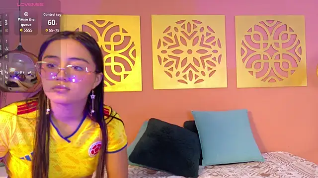 GeorgiayLiam online show from June 23, 2026, 7:23 pm