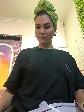 casalfogoegasolina online show from July 28, 2026, 7:39 pm