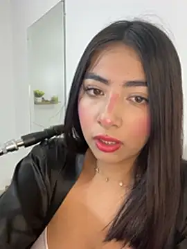 Snapshot of cherry_skinnyy_ chatting on July 25, 2026, 1:36 am cherry skinnyy online show from July 25, 2026, 1:36 am