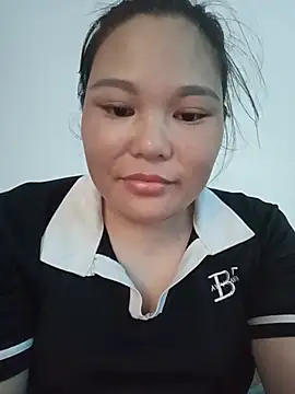 Holy-mi online show from July 12, 2026, 5:53 am