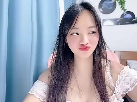 Winnie666999 online show from June 23, 2026, 2:15 pm