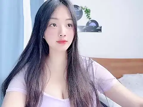 Winnie666999 online show from June 25, 2026, 2:33 am