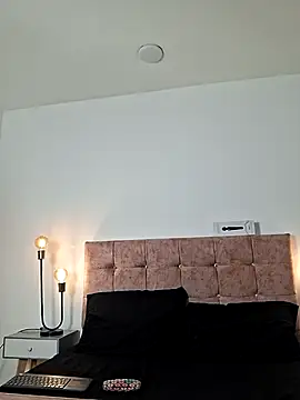 Snapshot of BrunoSilva_ chatting on July 7, 2026, 1:04 pm BrunoSilva online show from July 7, 2026, 1:04 pm