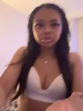 CindyBabes online show from June 27, 2026, 9:09 pm