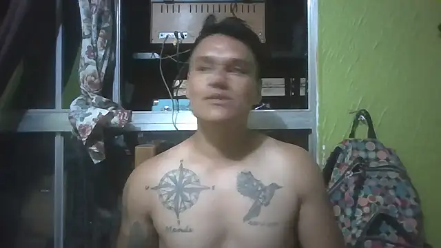 LatinoLeones online show from July 30, 2026, 3:49 am