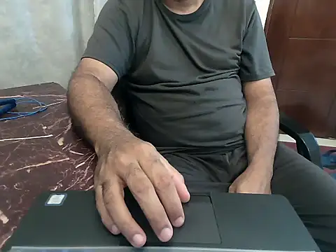 desipapaxx online show from July 16, 2026, 7:31 pm
