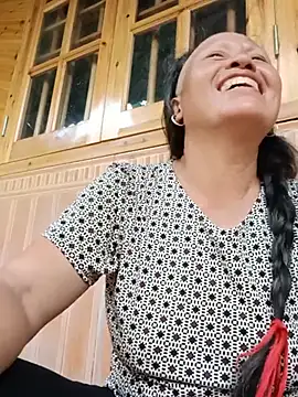 Snapshot of mayhenry chatting on June 25, 2026, 7:24 am mayhenry online show from June 25, 2026, 7:24 am