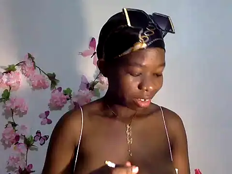 MaliciaRose online show from July 16, 2026, 5:41 pm