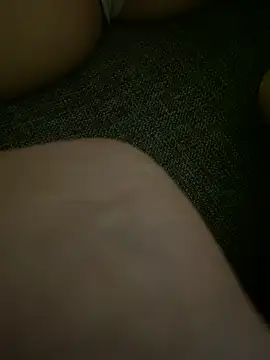 feetlilly online show from June 30, 2026, 12:44 am