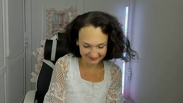 OliviaKateee online show from June 26, 2026, 6:07 am