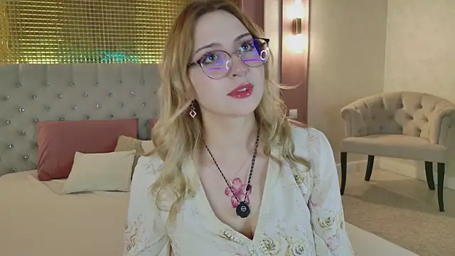 Sakurabrench online show from July 10, 2026, 4:50 am