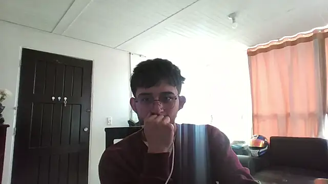 Snapshot of Nubmaster999 chatting on July 15, 2026, 4:56 pm Nubmaster999 online show from July 15, 2026, 4:56 pm