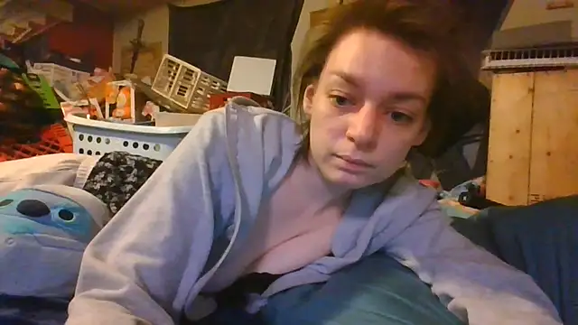 Snapshot of daddiesgurl69 chatting on July 12, 2026, 1:18 am daddiesgurl69 online show from July 12, 2026, 1:18 am