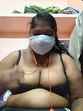 yalini1431 online show from July 2, 2026, 7:31 pm