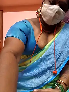 yalini1431 online show from July 28, 2026, 9:03 pm