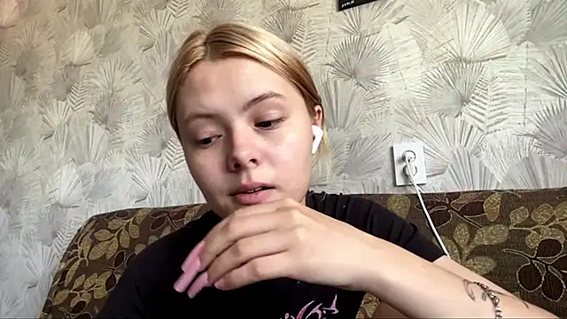 Jeneienal 1 online show from July 1, 2026, 2:07 pm