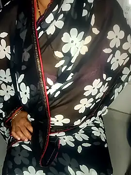 Snapshot of Miss-Jiyaa chatting on July 6, 2026, 5:48 pm Miss-Jiyaa online show from July 6, 2026, 5:48 pm