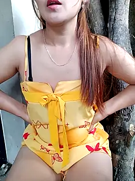 Emma-18h online show from July 5, 2026, 12:06 am