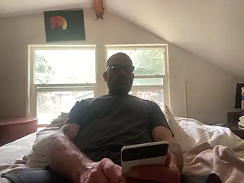Ronbastard online show from July 25, 2026, 9:12 pm