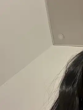 lilibaby2025 online show from June 23, 2026, 11:14 pm