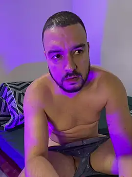 Nicola D Angelo online show from July 18, 2026, 10:24 pm