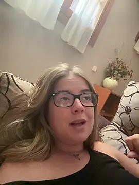 Evabrun1 online show from August 4, 2026, 1:46 pm