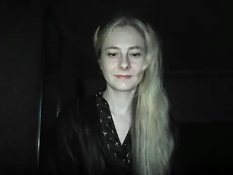 Snapshot of Vexieeka chatting on August 3, 2026, 7:50 pm Vexieeka online show from August 3, 2026, 7:50 pm