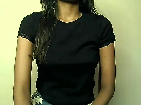 Siyaralove online show from July 20, 2026, 2:37 am