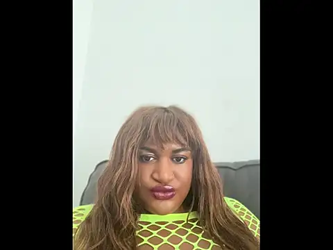 Snapshot of FleurEbonyXXX chatting on July 4, 2026, 4:57 pm FleurEbonyXXX online show from July 4, 2026, 4:57 pm