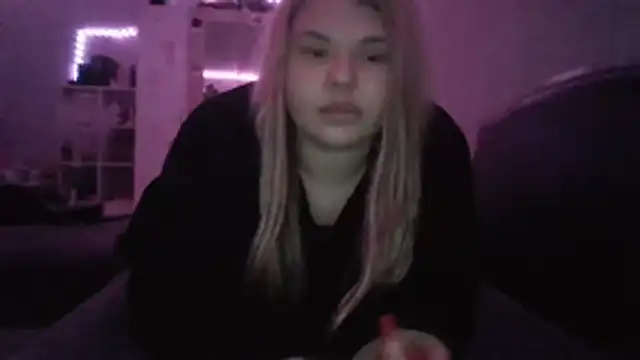  Cally cat  online show from July 5, 2026, 7:21 pm