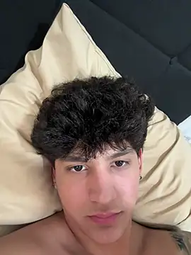 Pichiboy08 online show from June 25, 2026, 6:23 pm