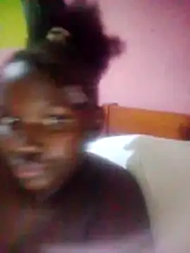 Snapshot of baby-laura chatting on July 13, 2026, 6:44 pm baby-laura online show from July 13, 2026, 6:44 pm