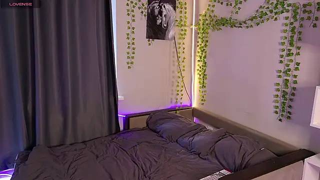 Insanely Beautiful1 online show from July 11, 2026, 7:55 am